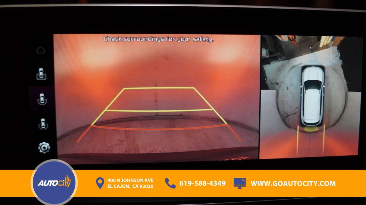 2022 Kia Telluride SX Image 12 of 24