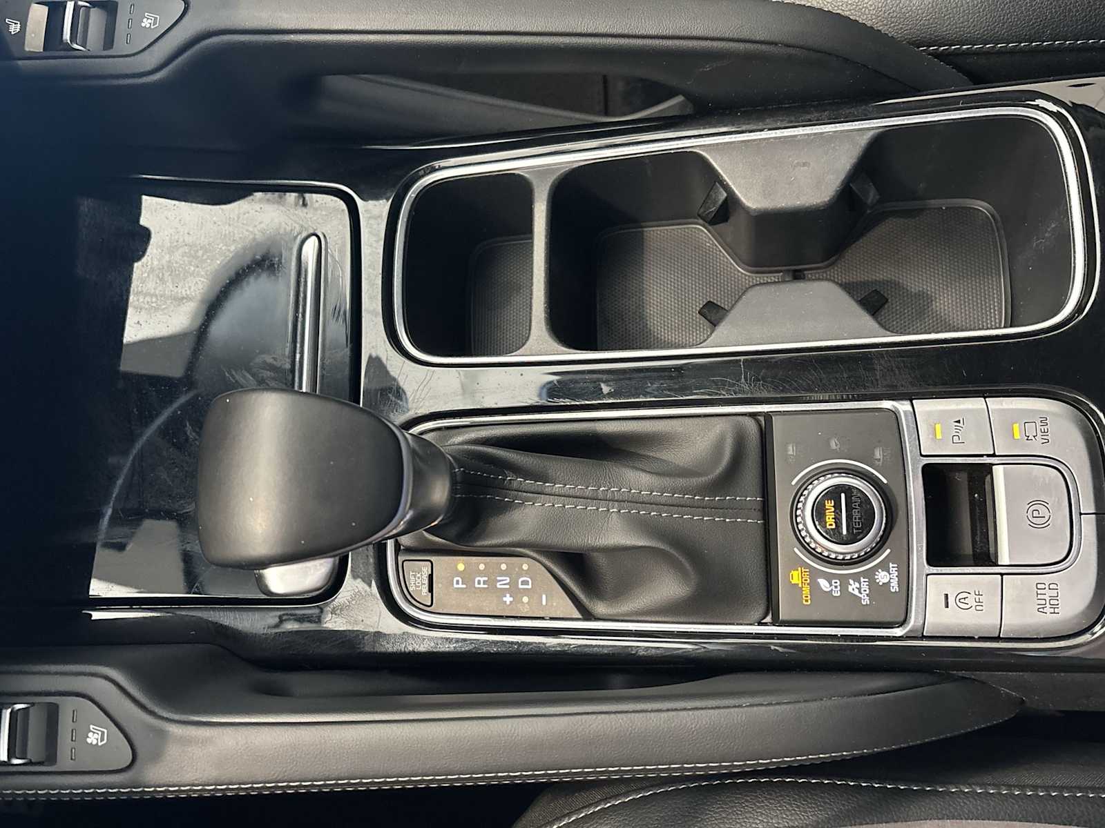 Vehicle image 15 of 35
