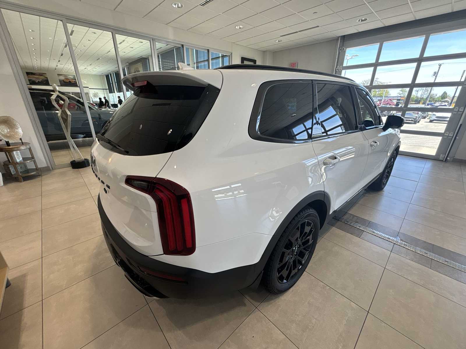 Vehicle image 5 of 35
