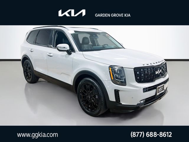 Vehicle image 3 of 38