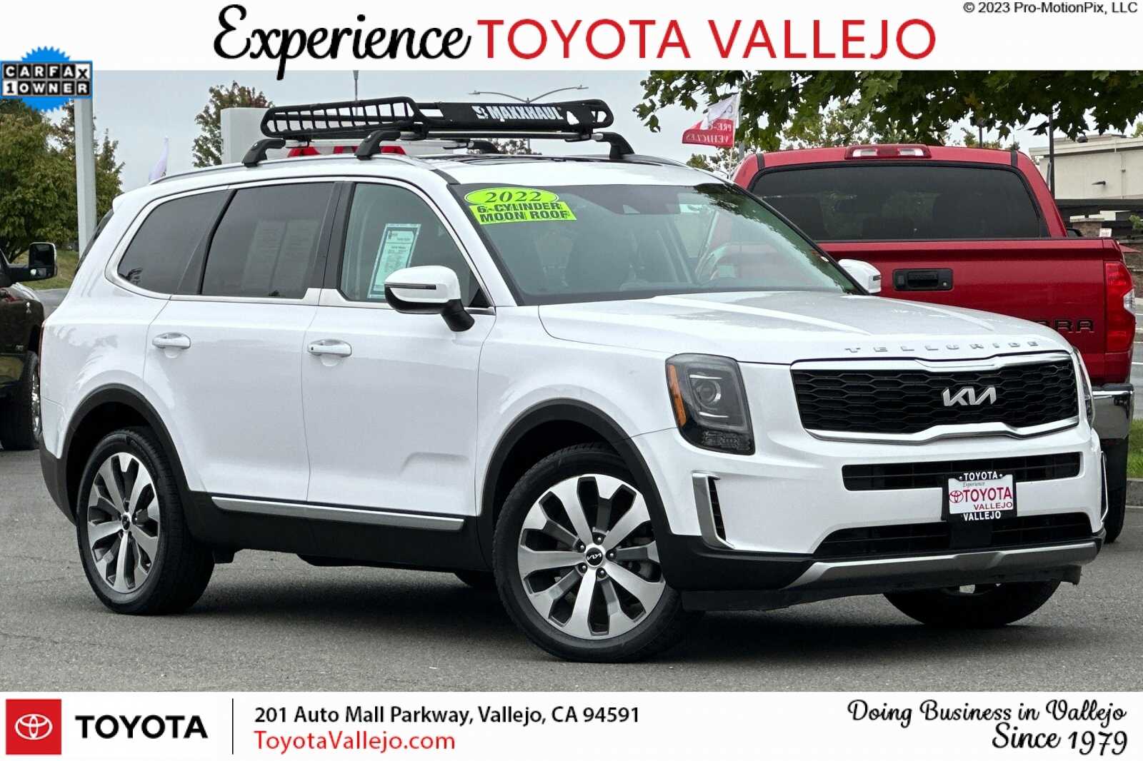 2022 Kia Telluride S Image 2 of 30