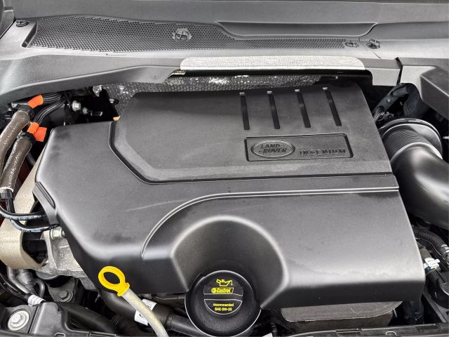 Vehicle image 20 of 28