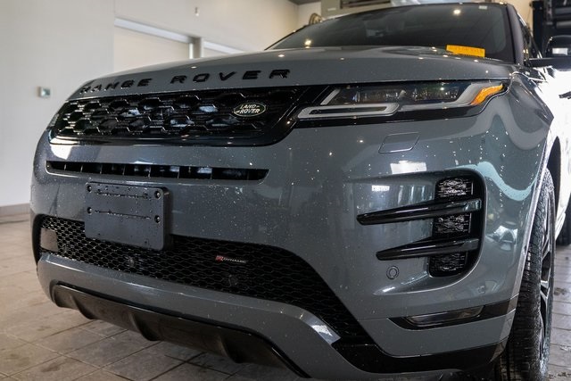 2022 Land Rover Range Rover Evoque R-Dynamic SE Image 27 of 33