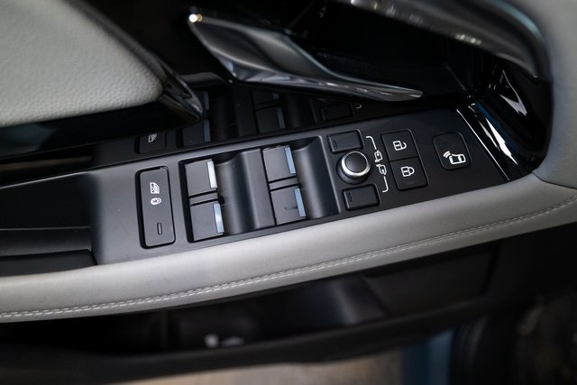 2022 Land Rover Range Rover Evoque R-Dynamic SE Image 33 of 33