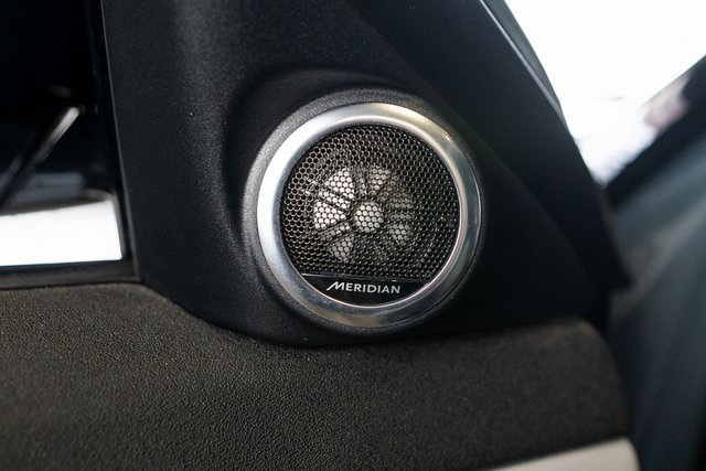 2022 Land Rover Range Rover Evoque R-Dynamic SE Image 29 of 33