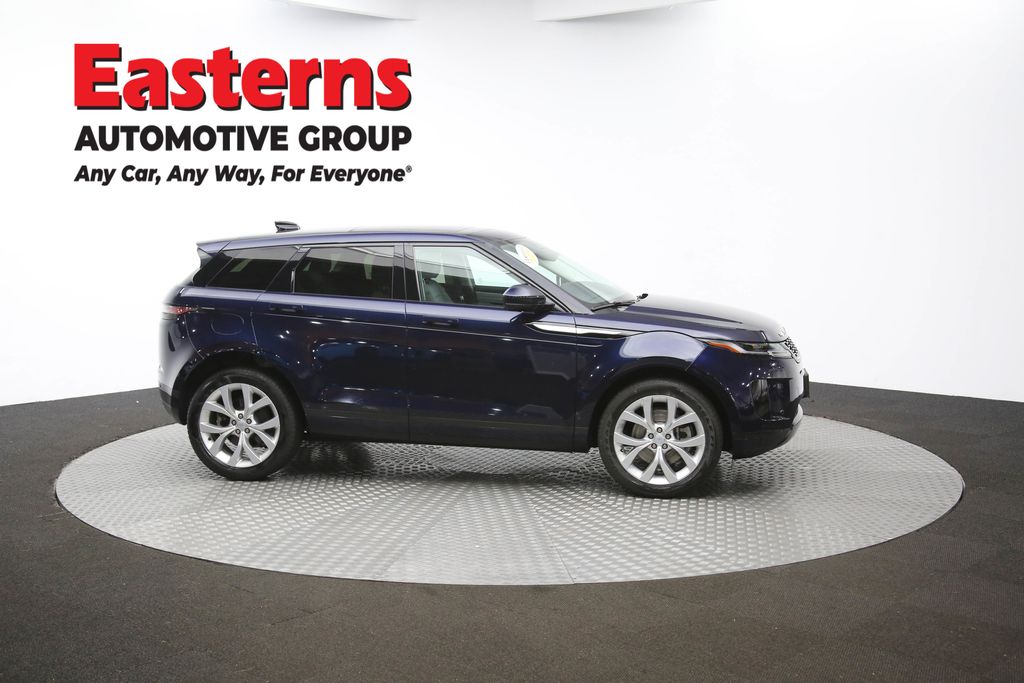 Vehicle image 19 of 64