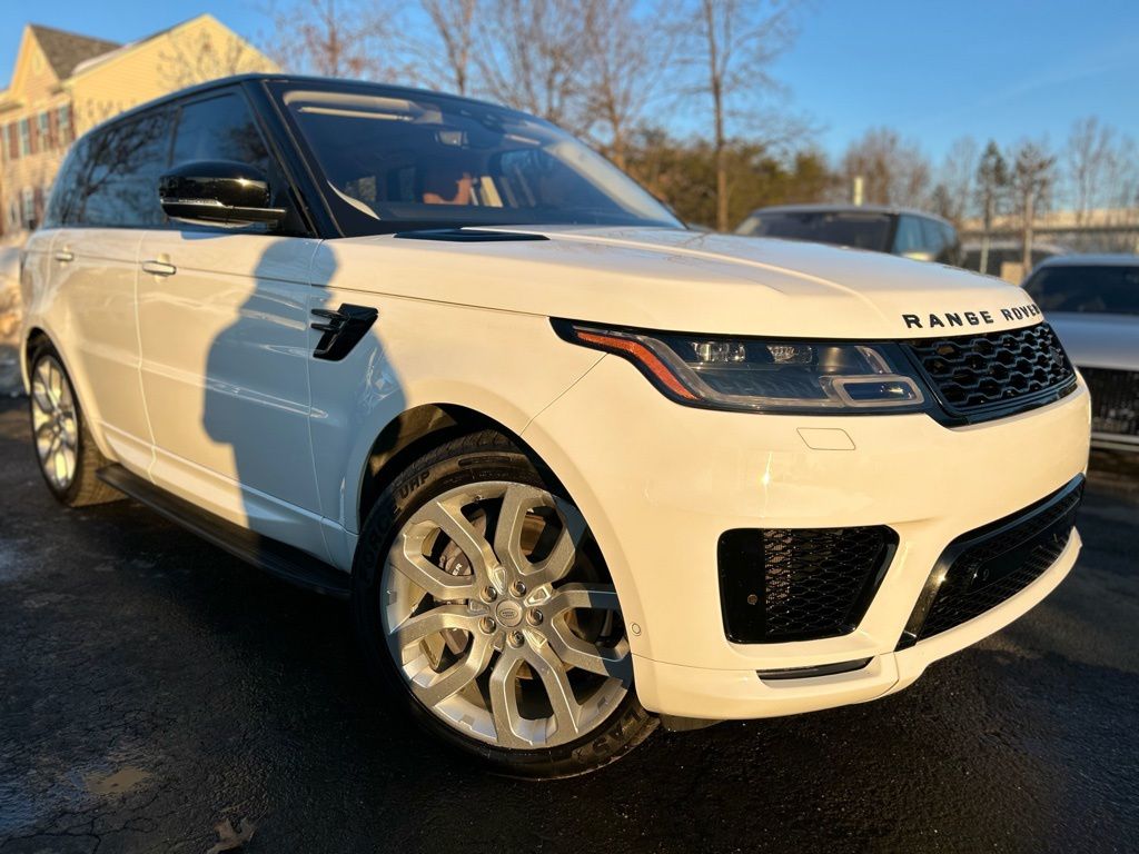 2022 Land Rover Range Rover Sport HSE Dynamic Image 2 of 29