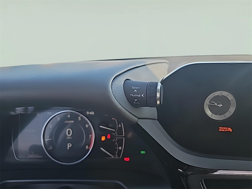 2022 Lexus ES 350 Image 35 of 38