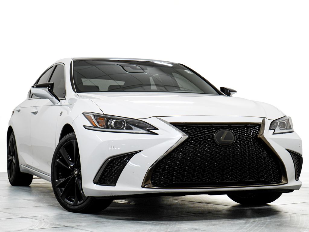 2022 Lexus ES 350 F Sport Image 2 of 38