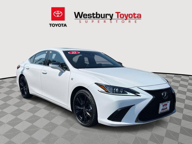 2022 Lexus ES 350 F Sport Image 3 of 37