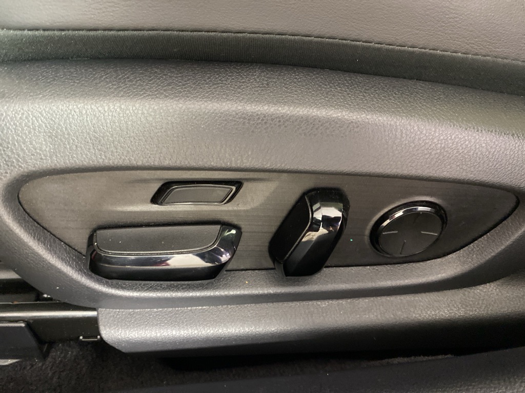 2022 Lexus ES 350 Ultra Luxury Image 24 of 35