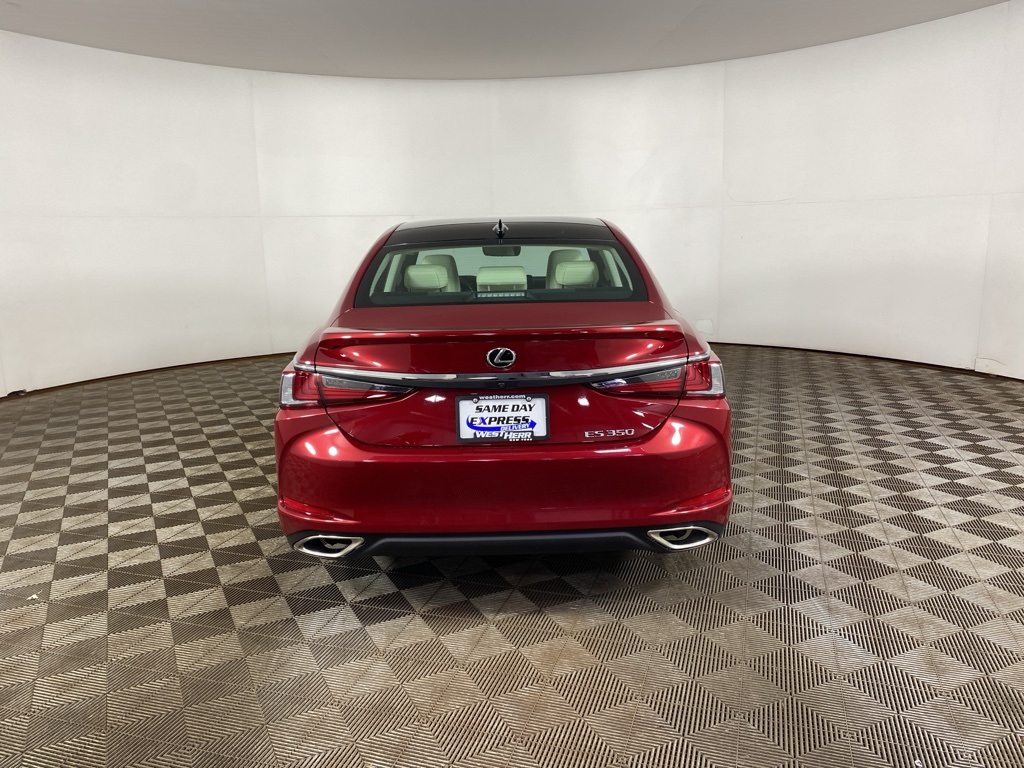 2022 Lexus ES 350 Ultra Luxury Image 6 of 35