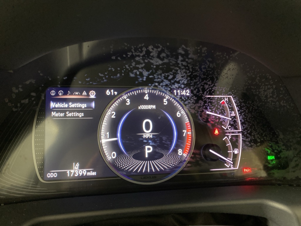 2022 Lexus ES 350 Ultra Luxury Image 17 of 35