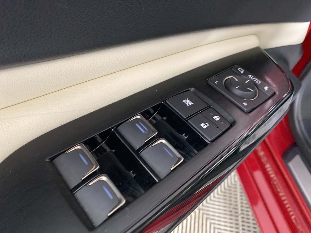 2022 Lexus ES 350 Ultra Luxury Image 29 of 35