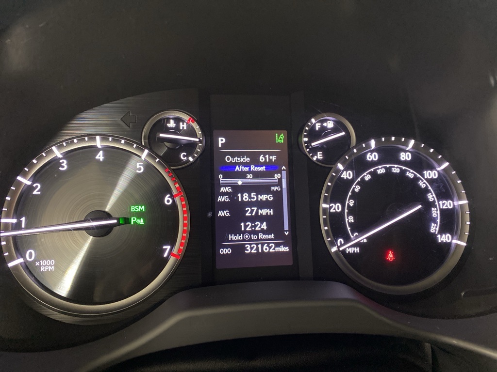 2022 Lexus GX 460 Premium Image 19 of 37