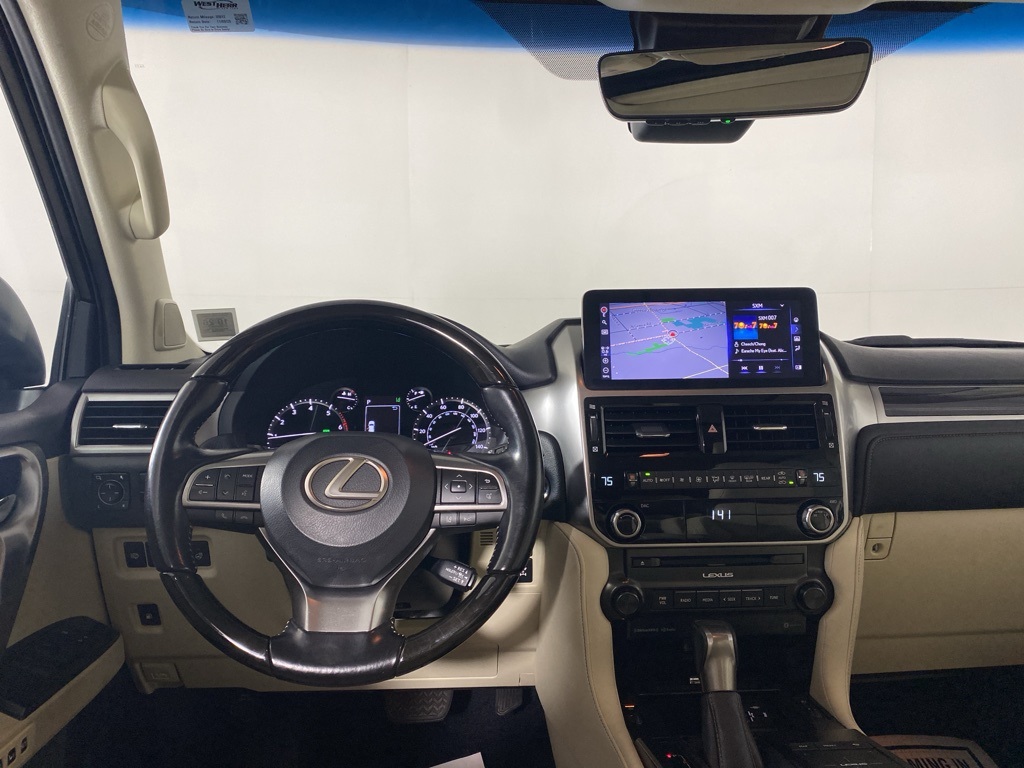 2022 Lexus GX 460 Premium Image 15 of 37