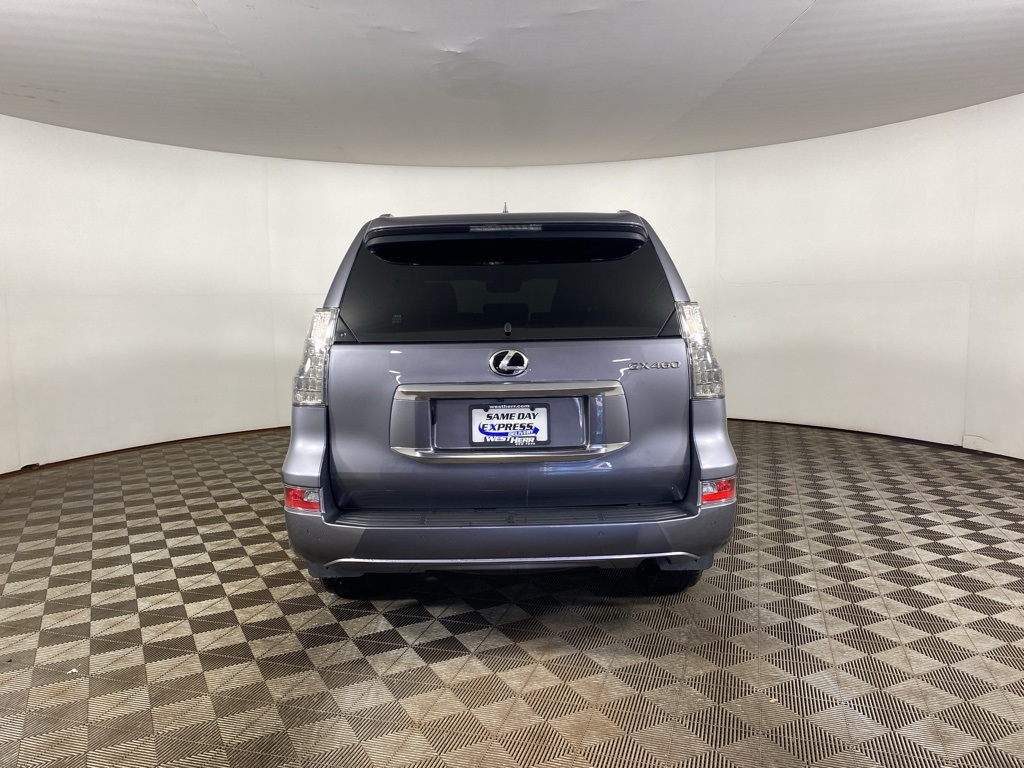 2022 Lexus GX 460 Premium Image 6 of 37