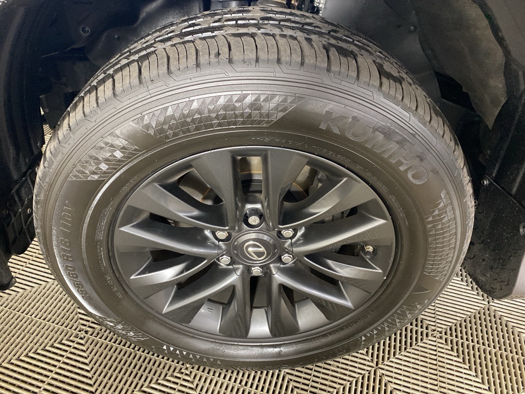 2022 Lexus GX 460 Premium Image 10 of 37