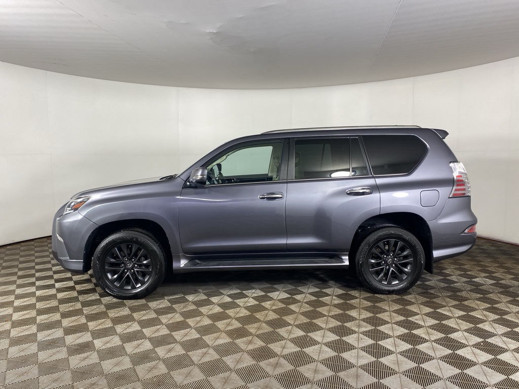 2022 Lexus GX 460 Premium Image 8 of 37