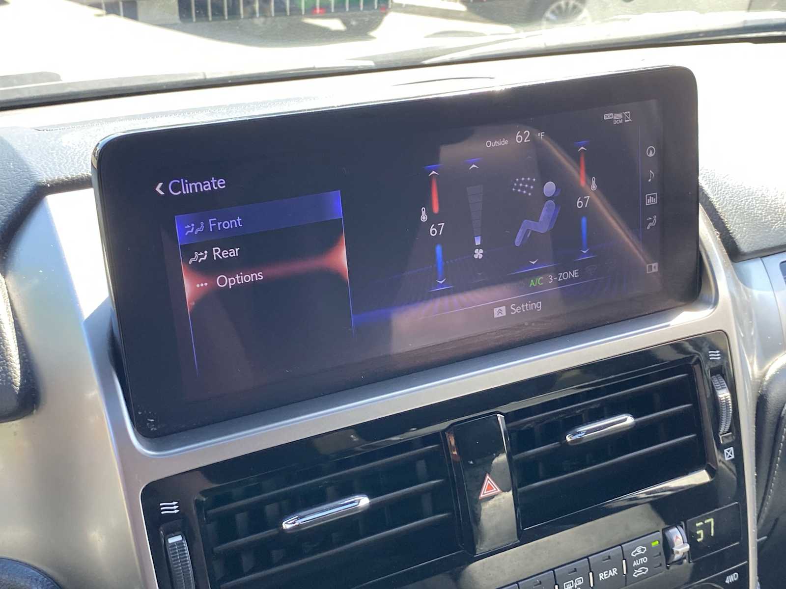 2022 Lexus GX 460 Premium Image 27 of 28