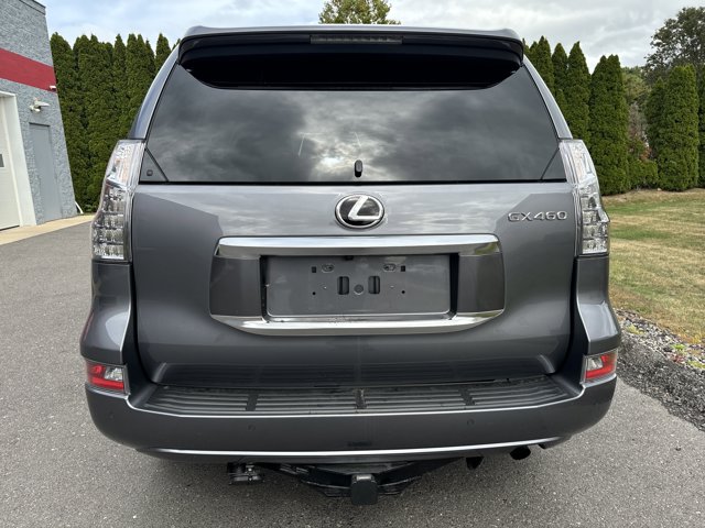 2022 Lexus GX 460 Premium Image 10 of 32