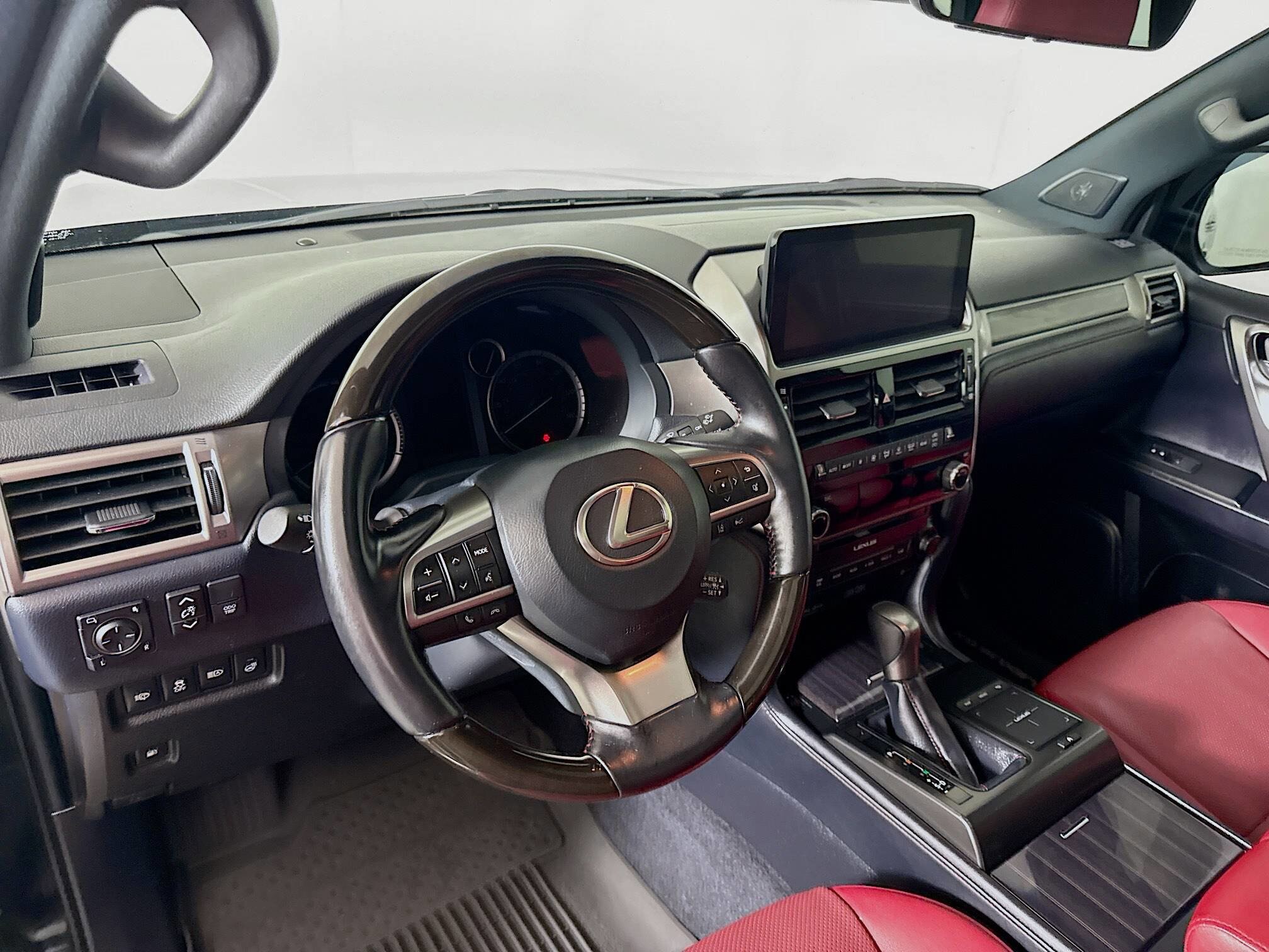 2022 Lexus GX 460 Premium Image 18 of 33