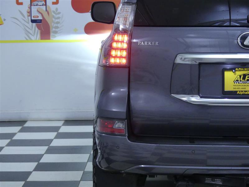 2022 Lexus GX 460 Premium Image 27 of 36