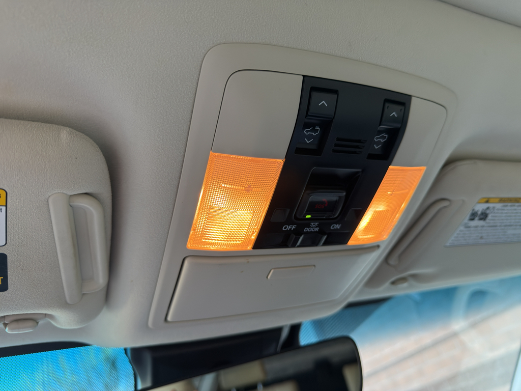 2022 Lexus GX 460 Premium Image 32 of 33