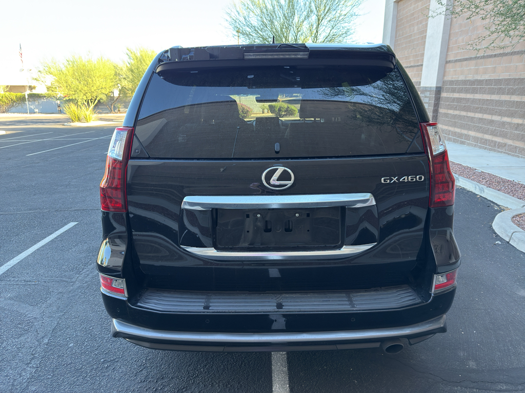 2022 Lexus GX 460 Premium Image 10 of 33