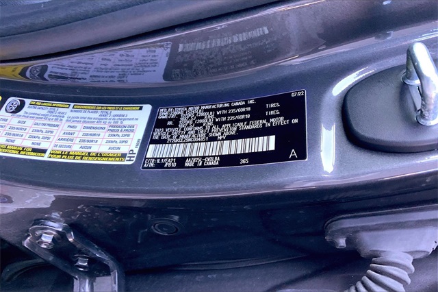 2022 Lexus NX 350h Premium Image 18 of 21