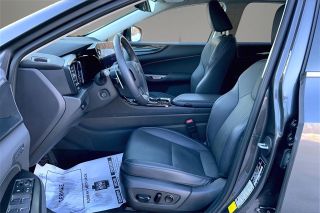 2022 Lexus NX 350h Premium Image 9 of 21