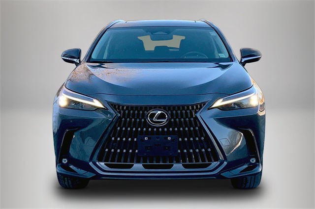 2022 Lexus NX 350h Premium Image 2 of 21