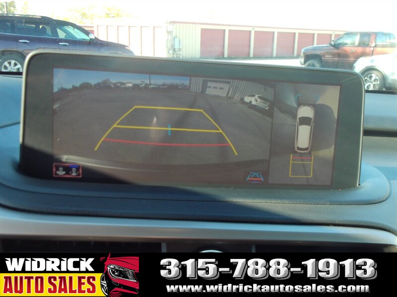 2022 Lexus RX 350 Image 13 of 20