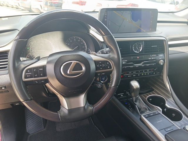 Vehicle image 20 of 28