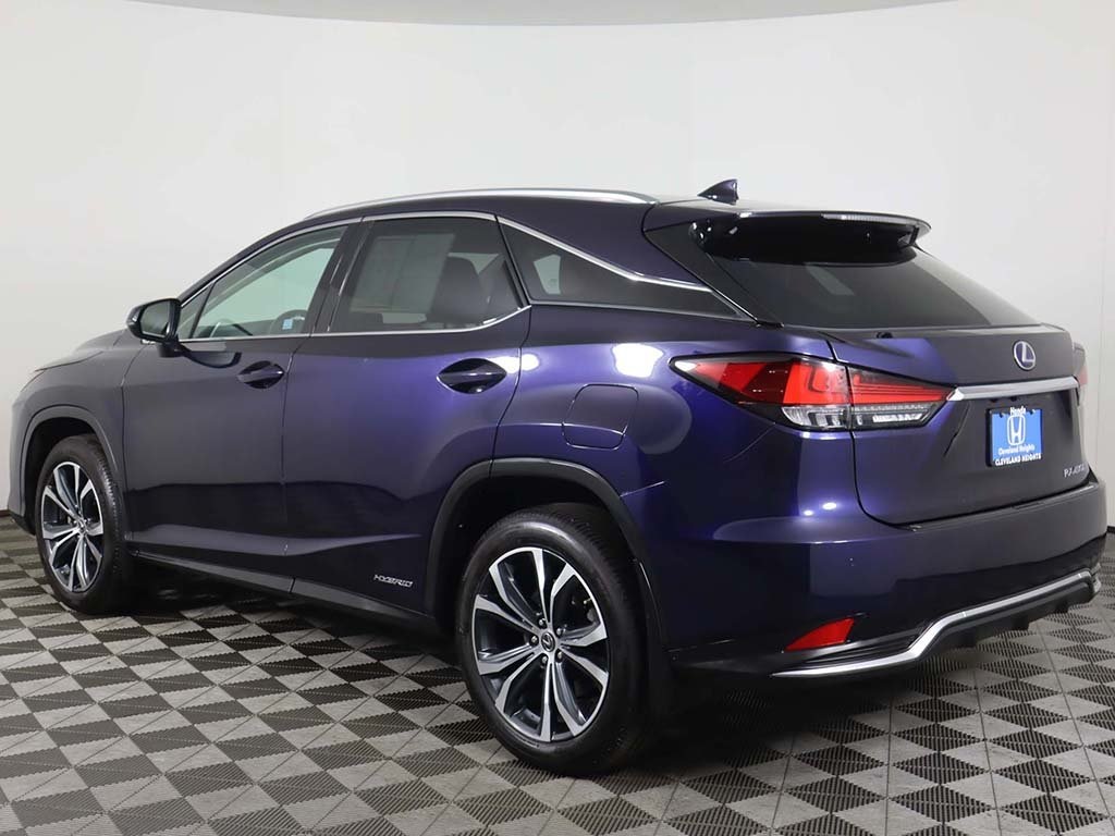 Vehicle image 9 of 57