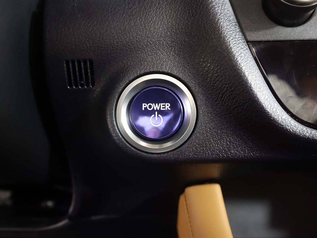 Vehicle image 52 of 57