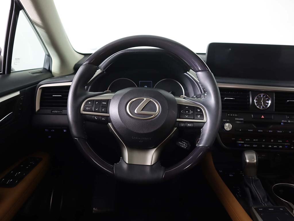 Vehicle image 21 of 57