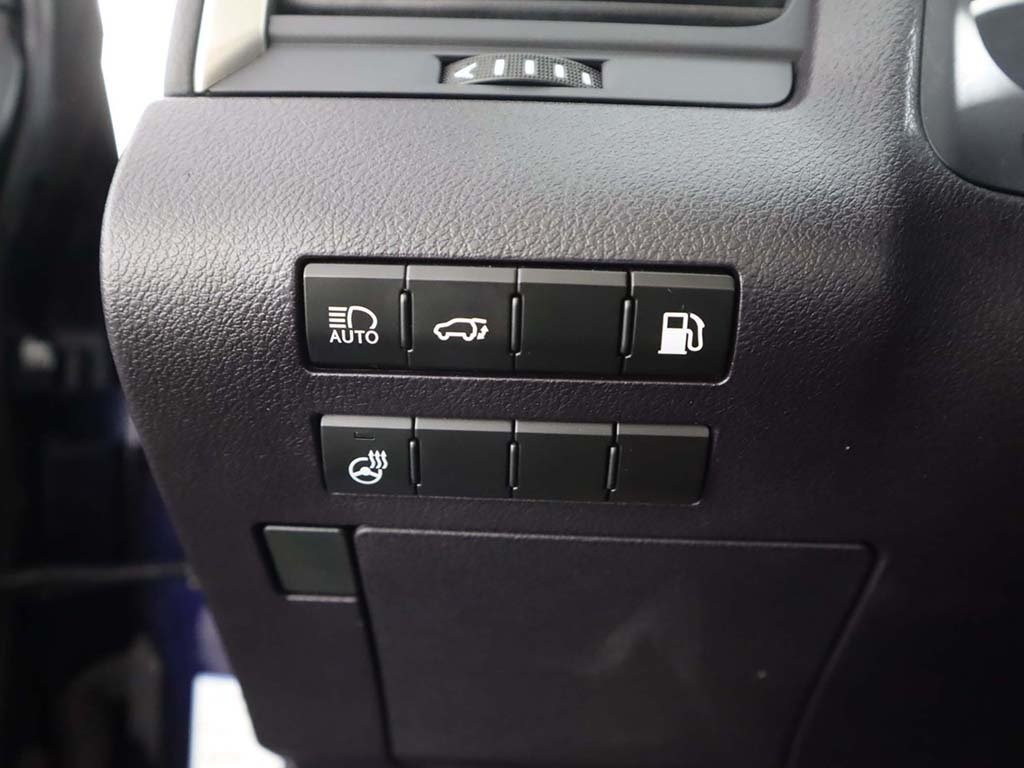 Vehicle image 54 of 57