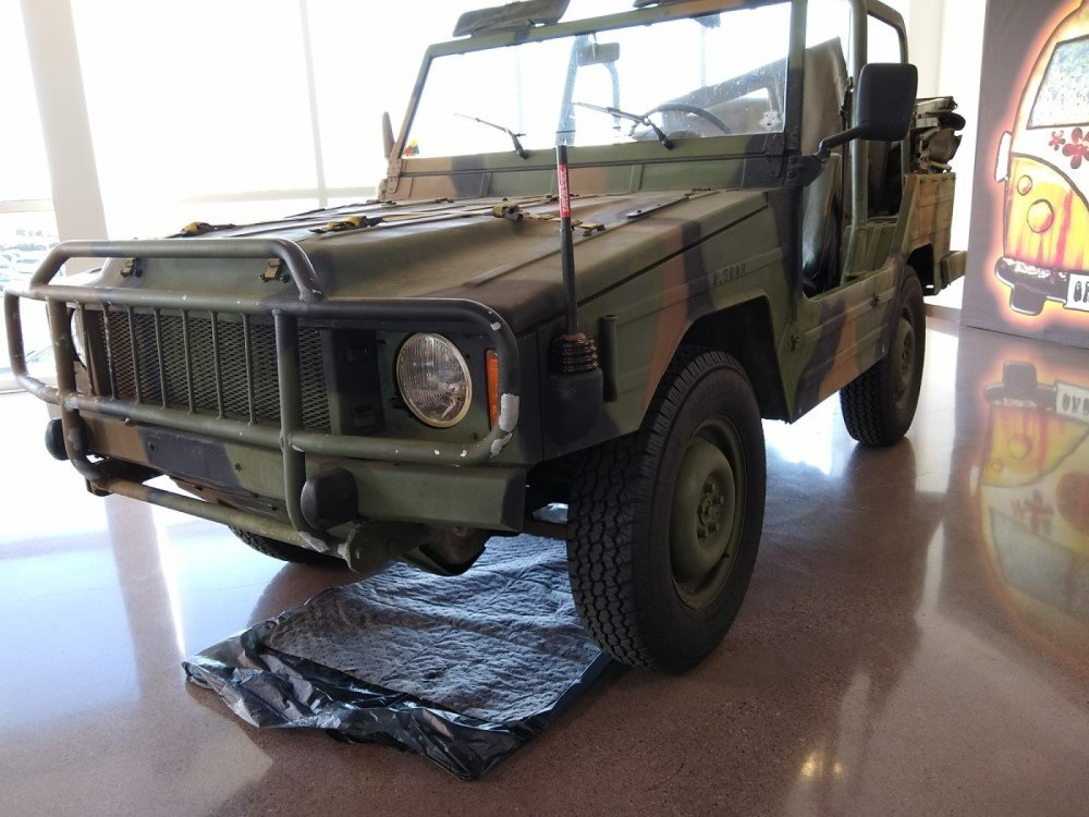 Vehicle image 66 of 77