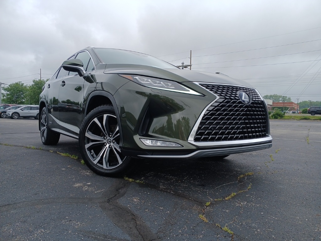 Vehicle image 3 of 77