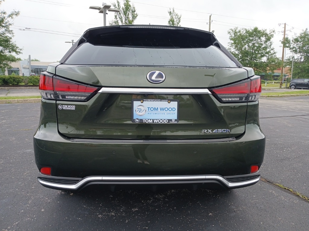 Vehicle image 8 of 77