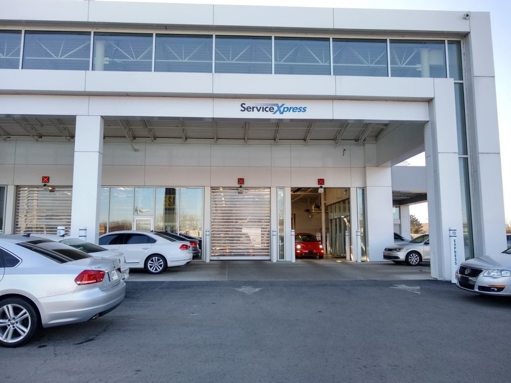 Vehicle image 69 of 77