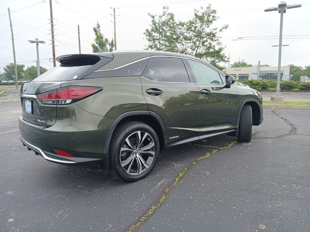 Vehicle image 7 of 77