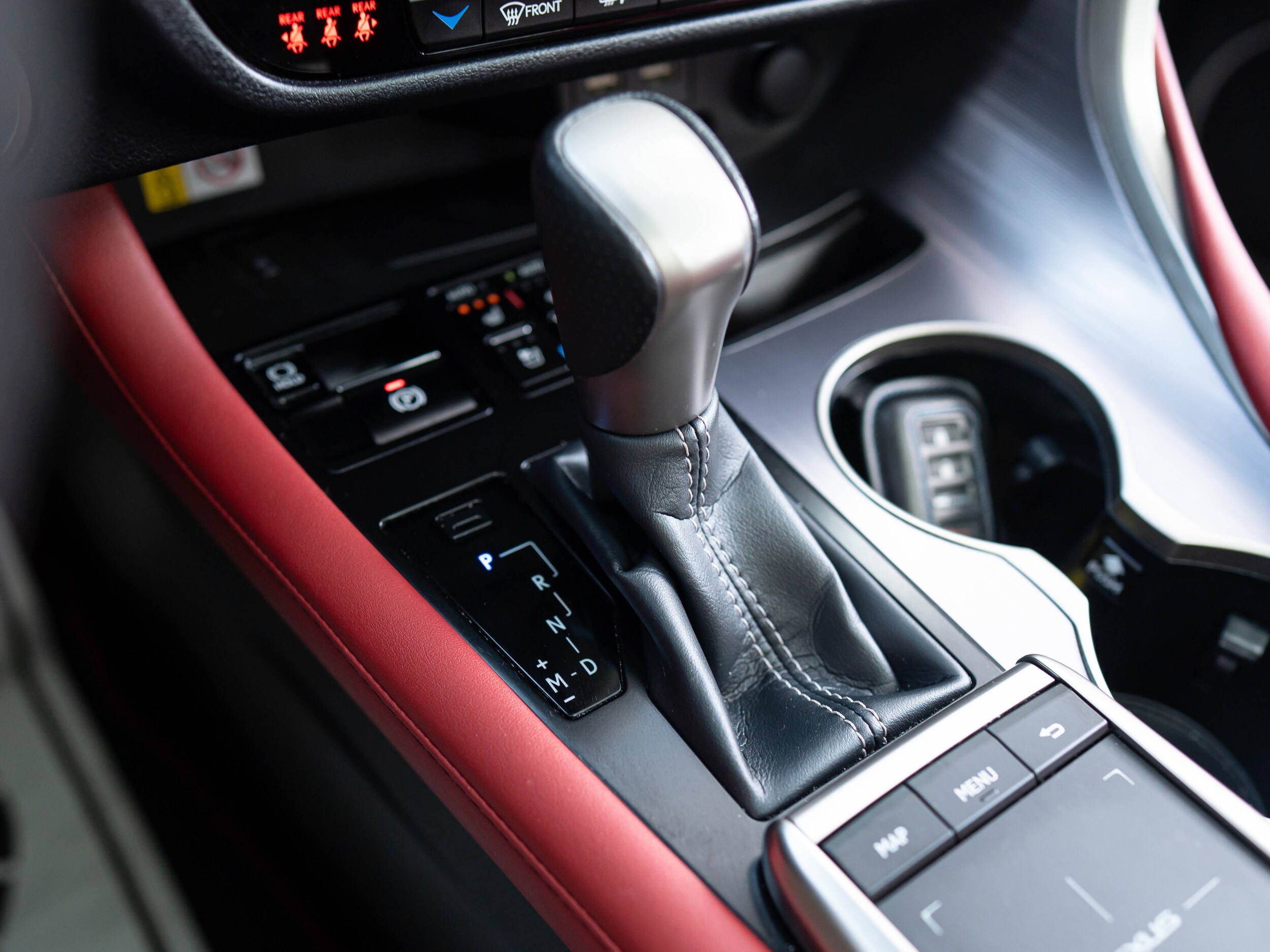 Vehicle image 36 of 60