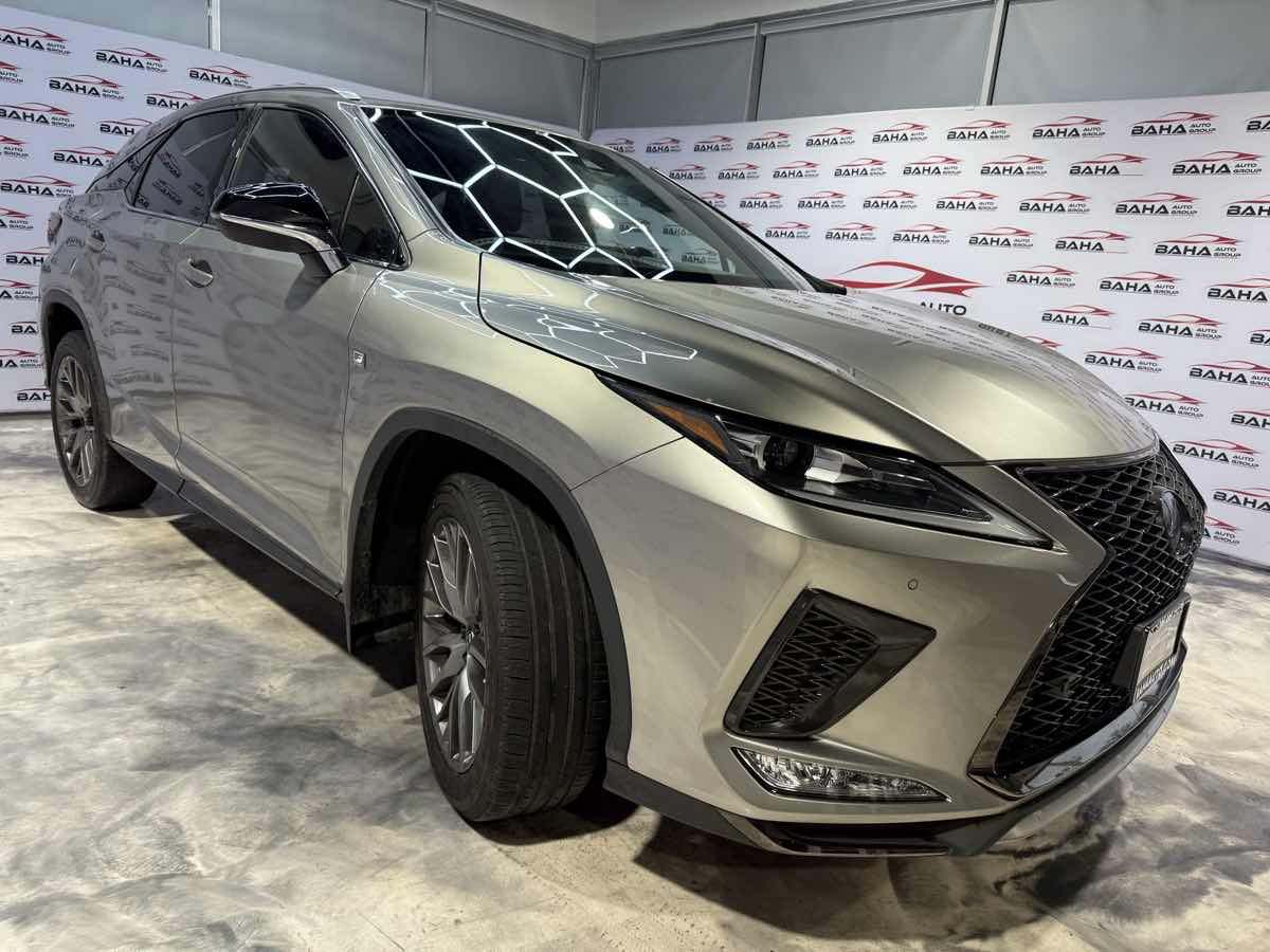 Vehicle image 4 of 54