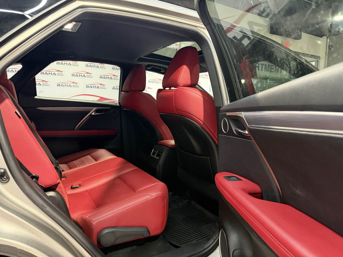 Vehicle image 43 of 54