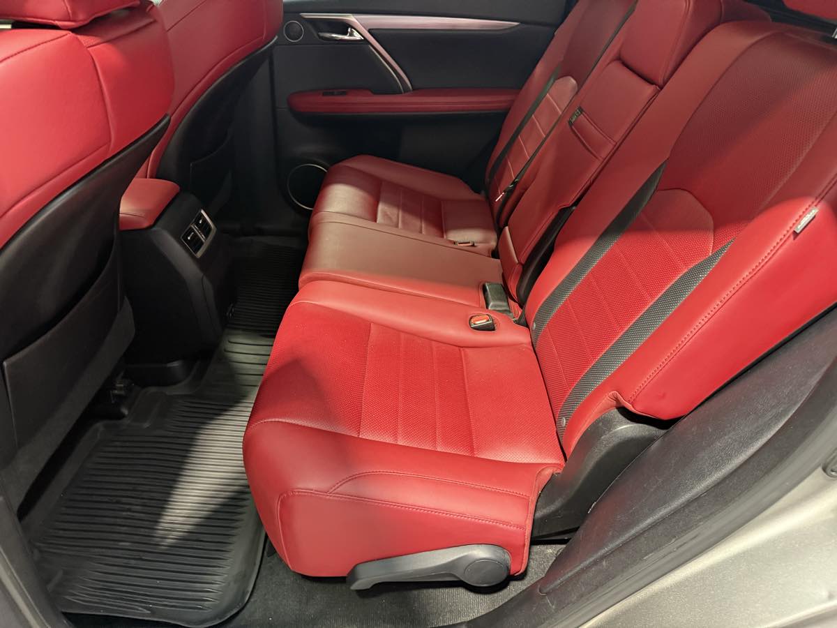Vehicle image 39 of 54