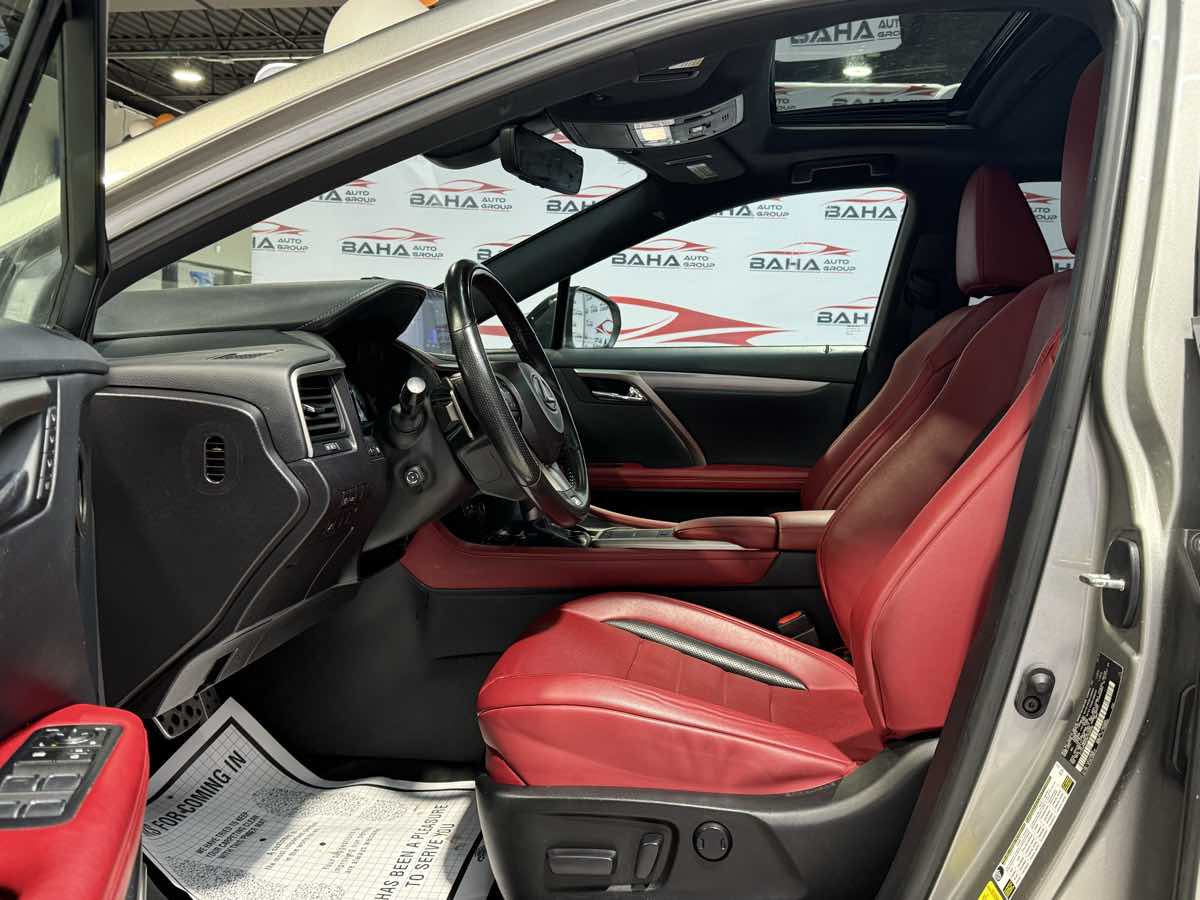 Vehicle image 29 of 54