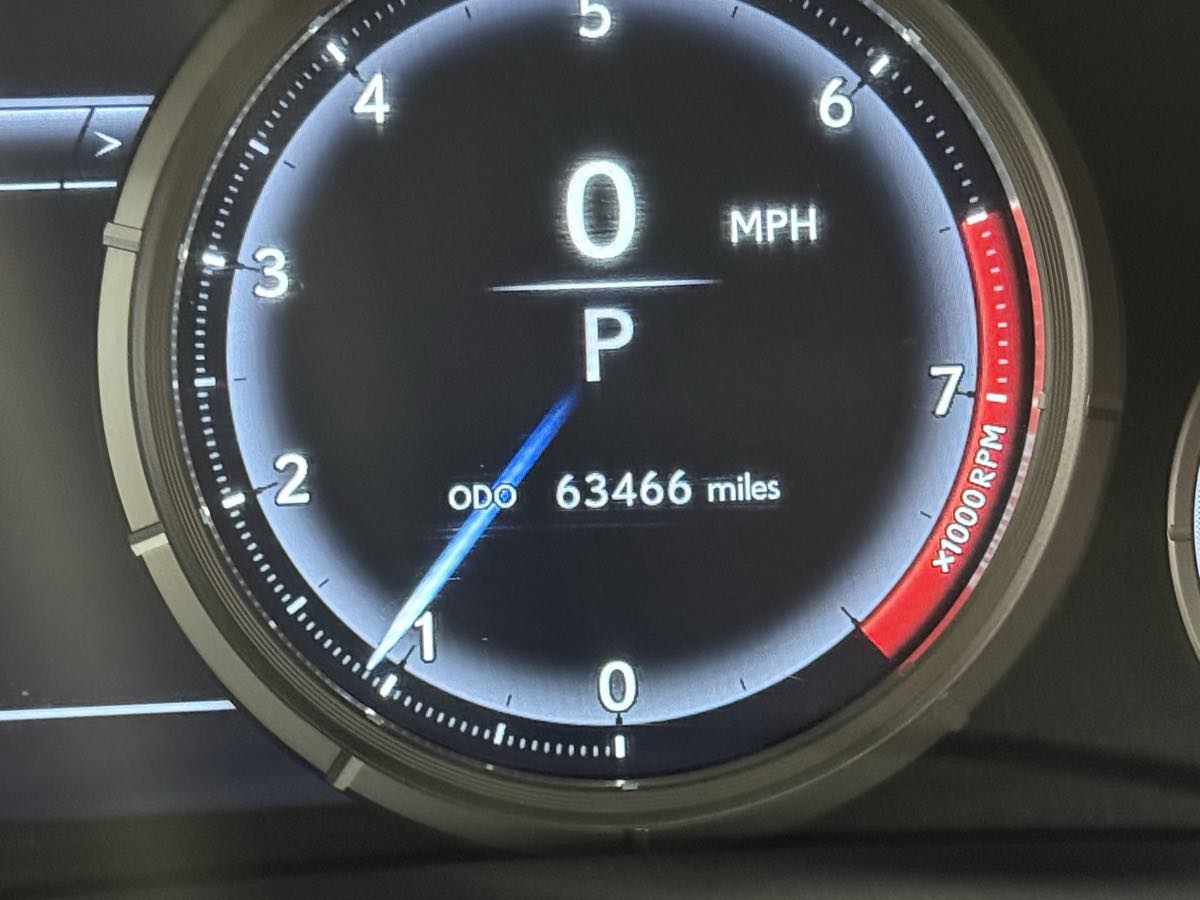 Vehicle image 16 of 54