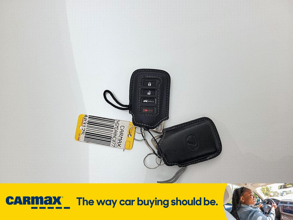 Vehicle image 29 of 29